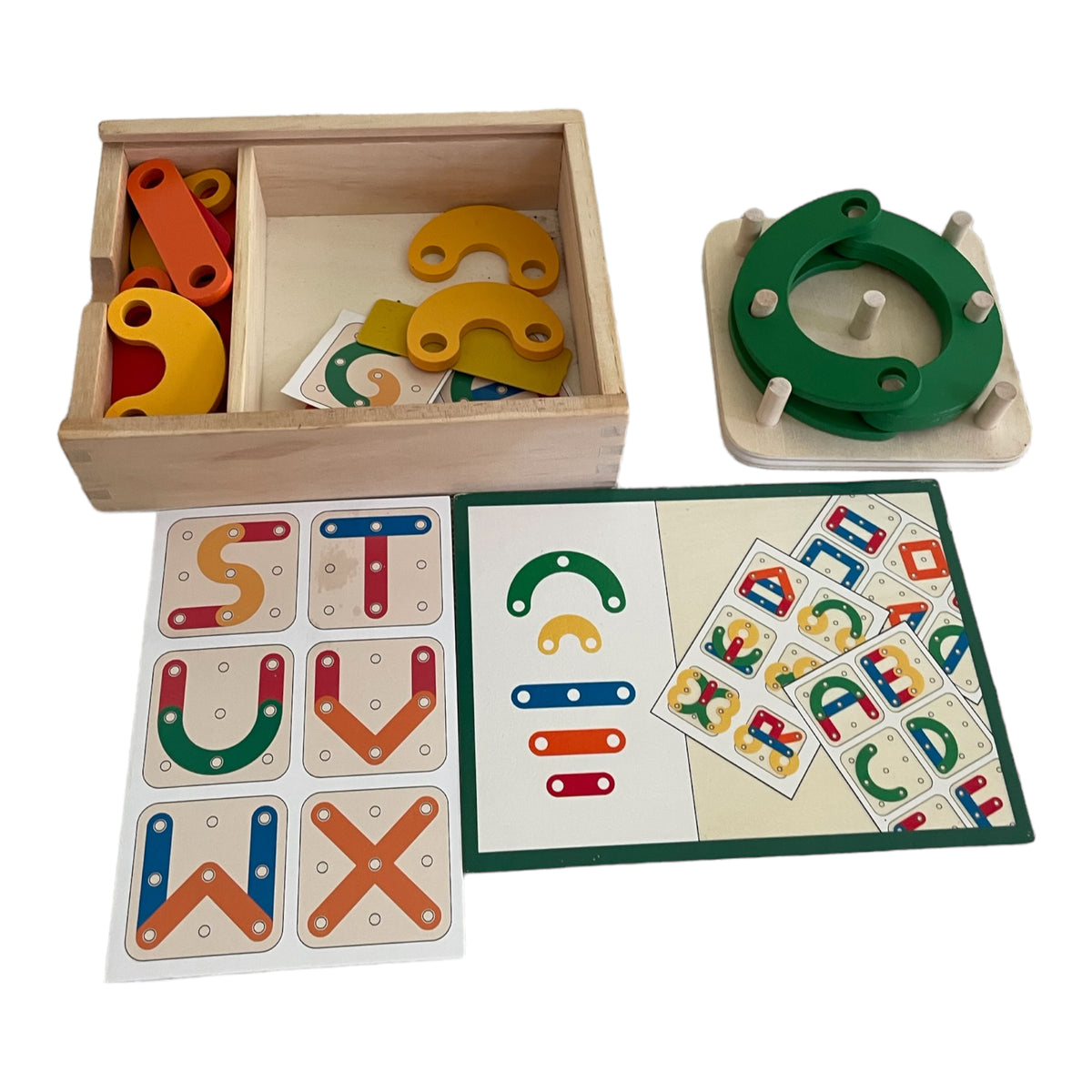 Mosaïque éducative en bois - lettres et chiffres