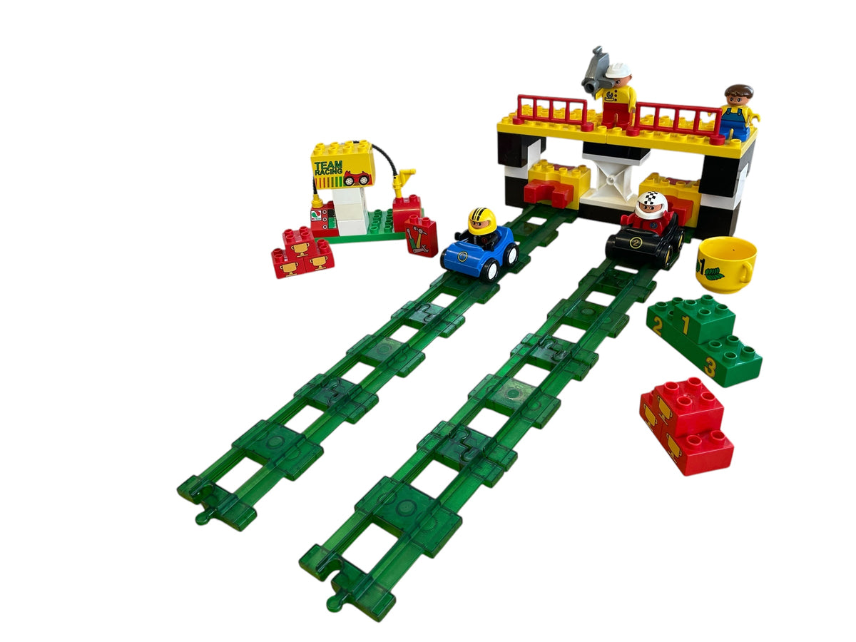 Lego ® Duplo ® 3085 Racing Action Set