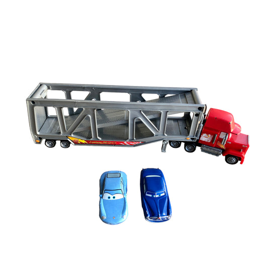 Disney Pixar ® Cars Mac Transporter with Doc and Sally