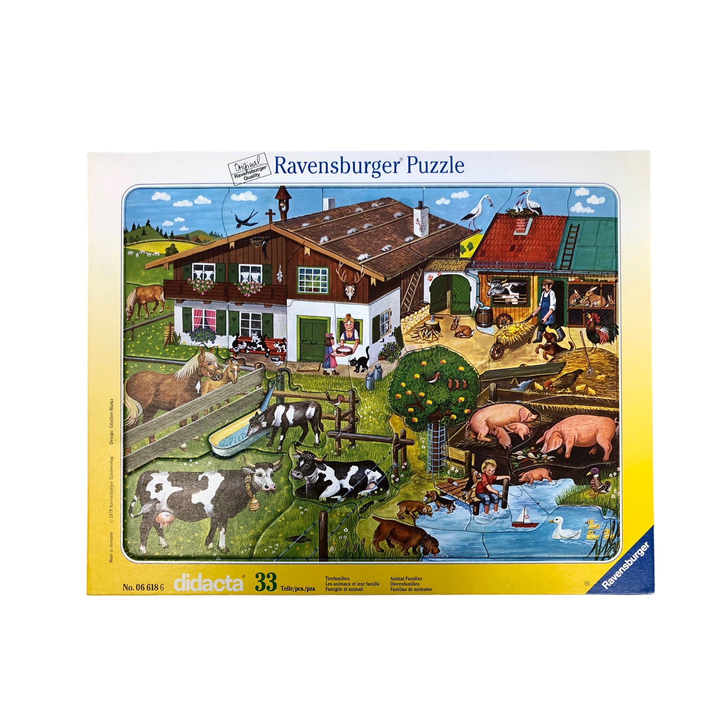 Ravensburger - Animal Families, 33 pieces