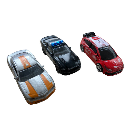 Modellautos von Ford Mustang Boss, Chevrolet Camaro und Citroen C4 WRC