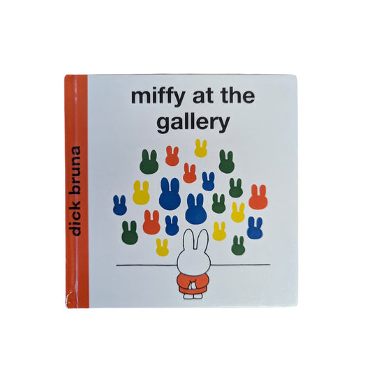 Miffy at the gallery - Dick Bruna