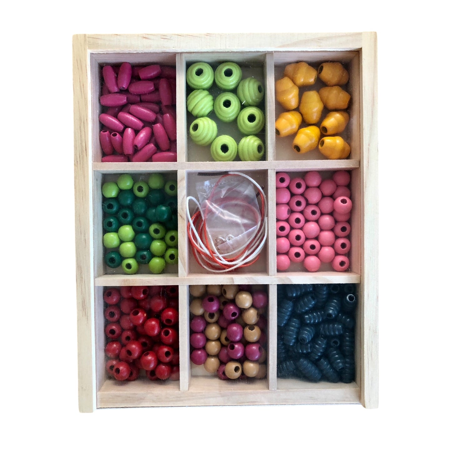 Lena - Wooden beads (medium size) in a wooden box