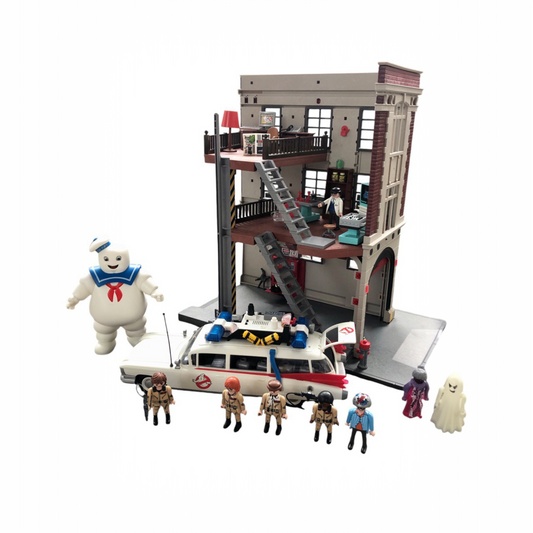 3-in-1-Ghostbusters-Playmobil-Set mit: Ghostbusters-Feuerwache, Ghostbusters-Streifenwagen und Stay Puft Mashmallow Man